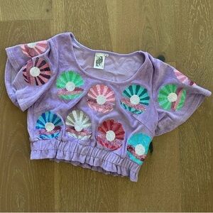 Queen of sparkles lavender clam terrycloth top EUC size medium